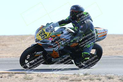 media/Dec-08-2024-CVMA (Sun) [[267e5a7075]]/Race 4-Amateur Supersport Middleweight/